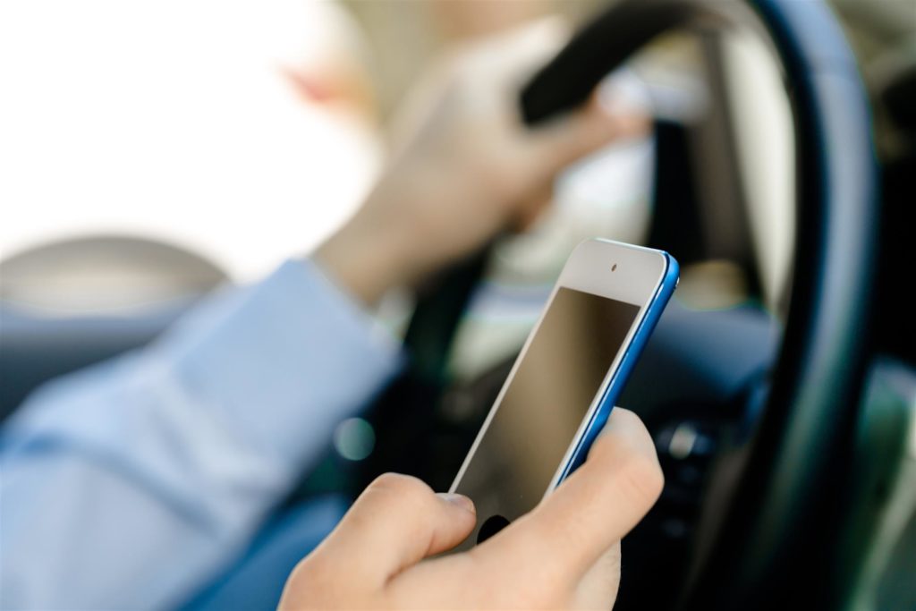 Bad Driving Habits on the Phone